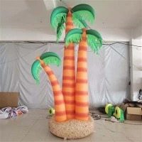 Opblaasbare boomdecoratie